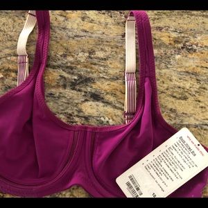 Lululemon Boob Wired Bra Bumble berry size 38C NWT